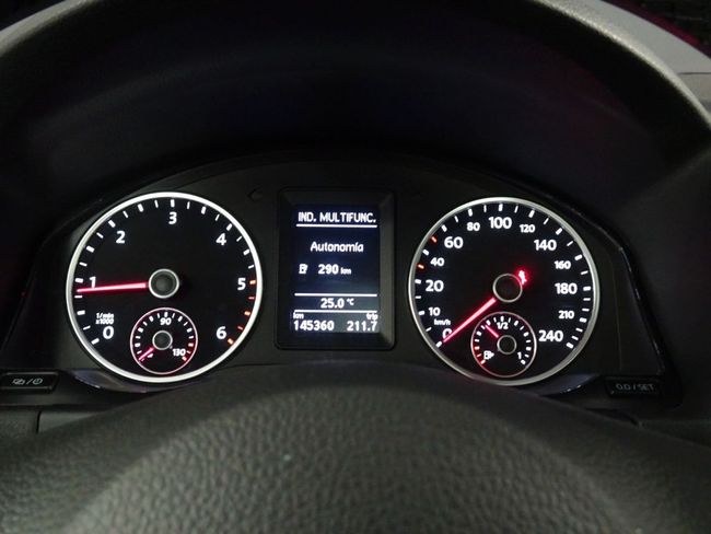 Foto Volkswagen Tiguan 17