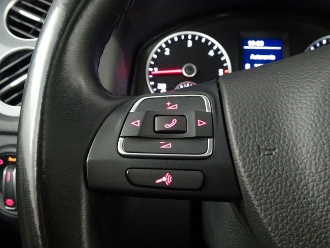 Foto Volkswagen Tiguan 18