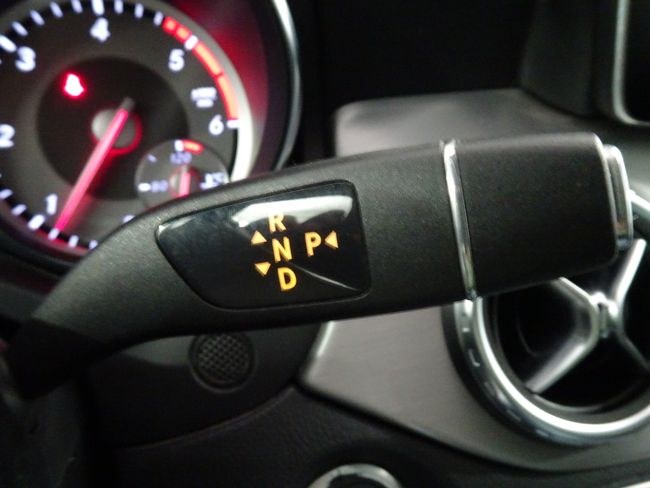 Foto Mercedes-Benz GLA 22