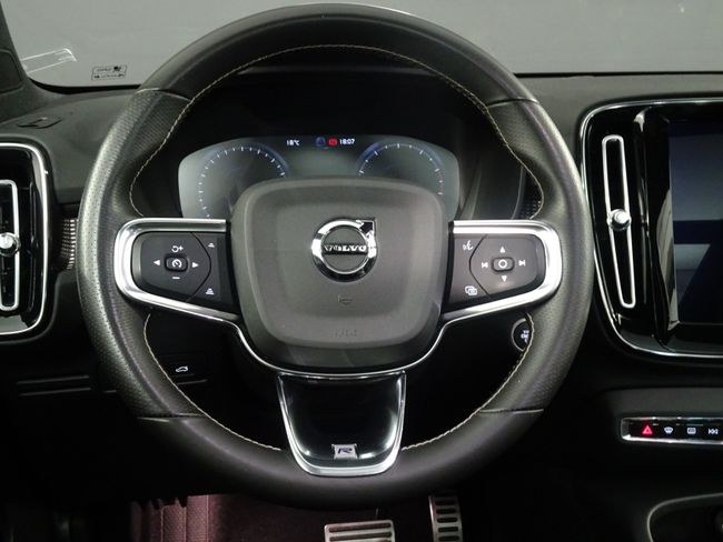 Foto Volvo XC40 17
