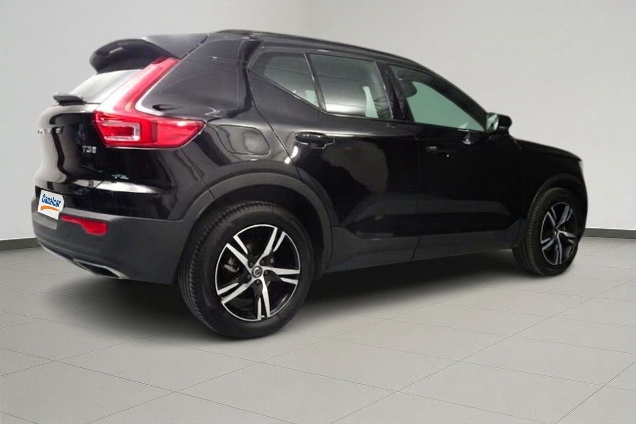 Foto Volvo XC40 4