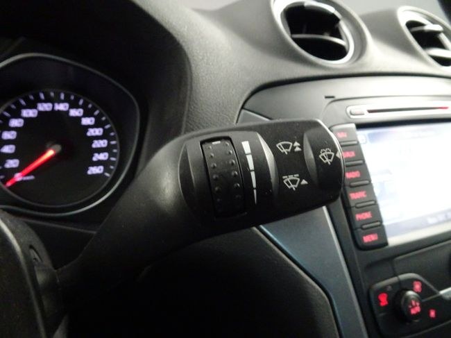 Foto Ford Mondeo 22