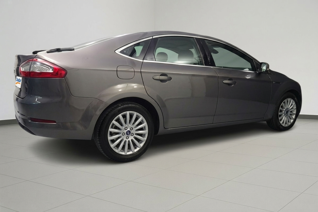 Foto Ford Mondeo 5