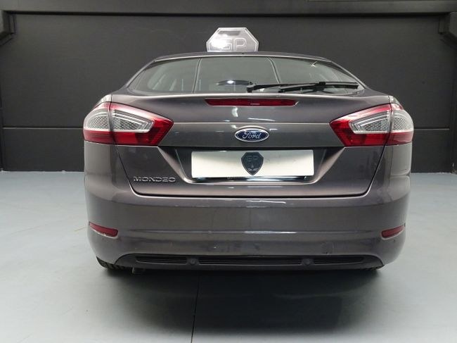 Foto Ford Mondeo 7