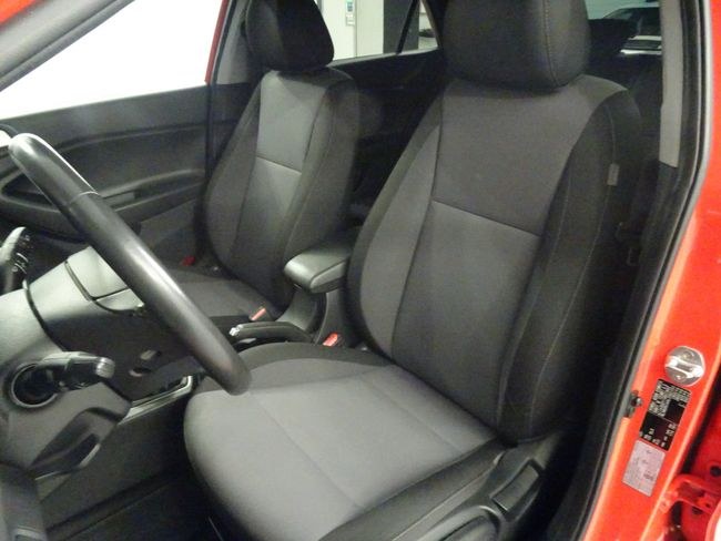 Foto Hyundai i20 13