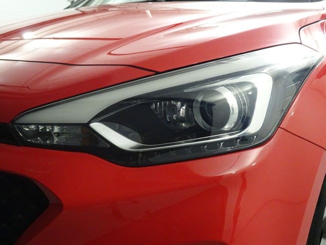 Foto Hyundai i20 32